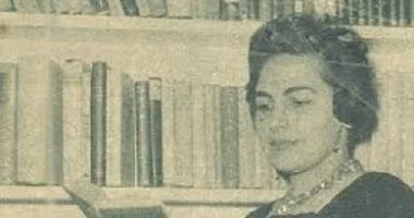 لطيفة الزيات أديبة وإحدى رائدات العمل النسائي في مصر 1923-1996