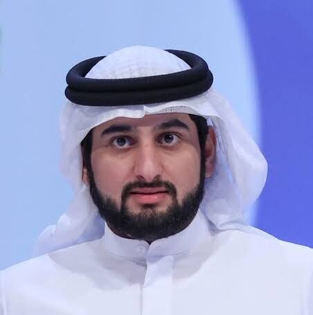“الإمبراطور” في عهد جديد.. أحمد بن محمد رئيسًا وبطي بن مكتوم نائبًا