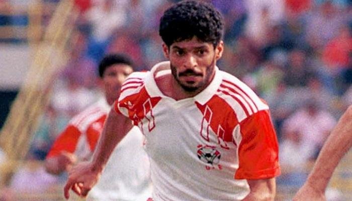 عدنان الطلياني.. أسطورة الكرة الإماراتية الذي كتب تاريخ “الأبيض” في مونديال 1990
